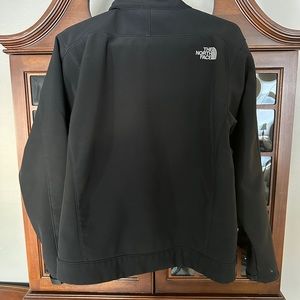 The North Face AL5C Water Repellent Soft Shell Jacket Small.